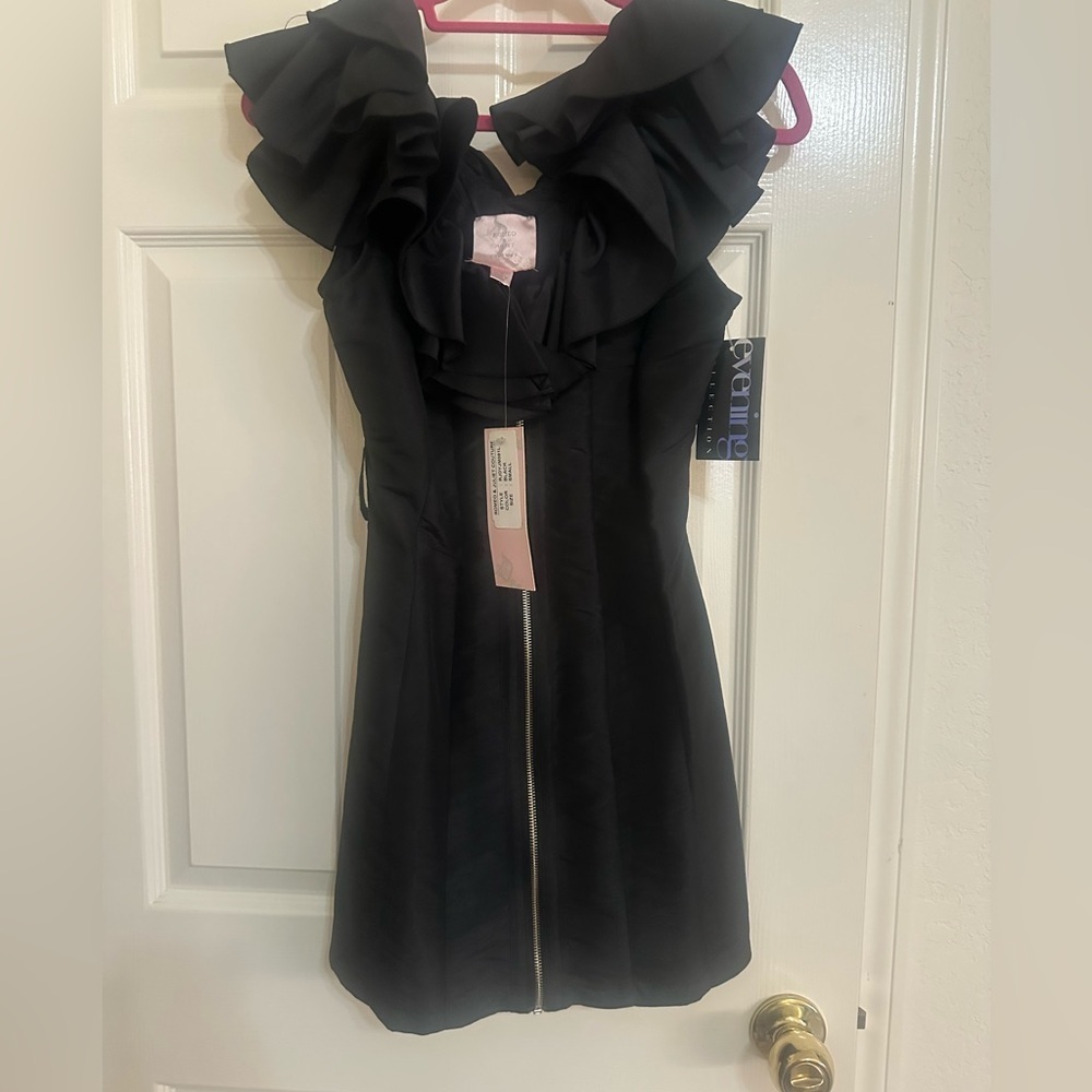 Black Ruffle Dress​​​